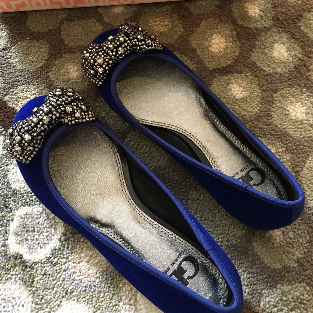 Ballet flats